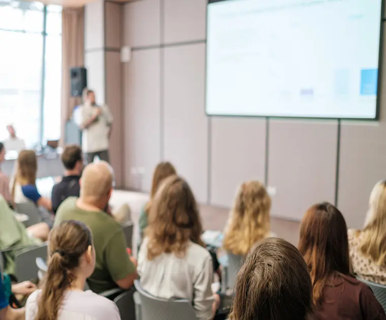 Studenti durante un corso di formazione specializzata